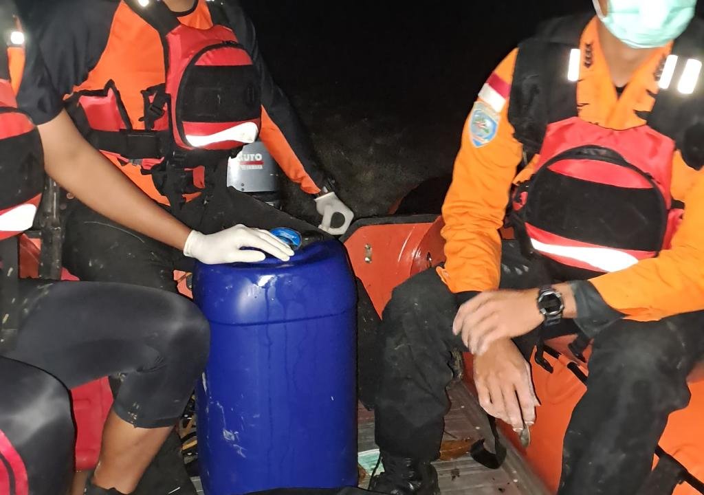 Tim Rescue KPP Kelas A Sorong Berhasil Evakuasi Jenazah Tri Mulyono