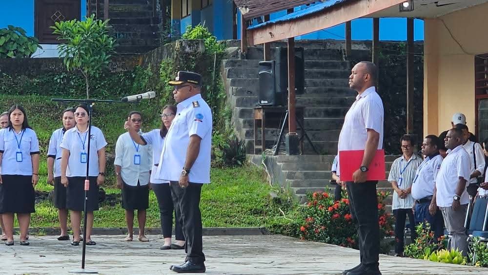 Wabup Sorong Selatan Resmi Buka Ujian Sekolah 2025, 845 Siswa Siap Bertarung di Tengah Harapan Peningkatan Mutu Pendidikan