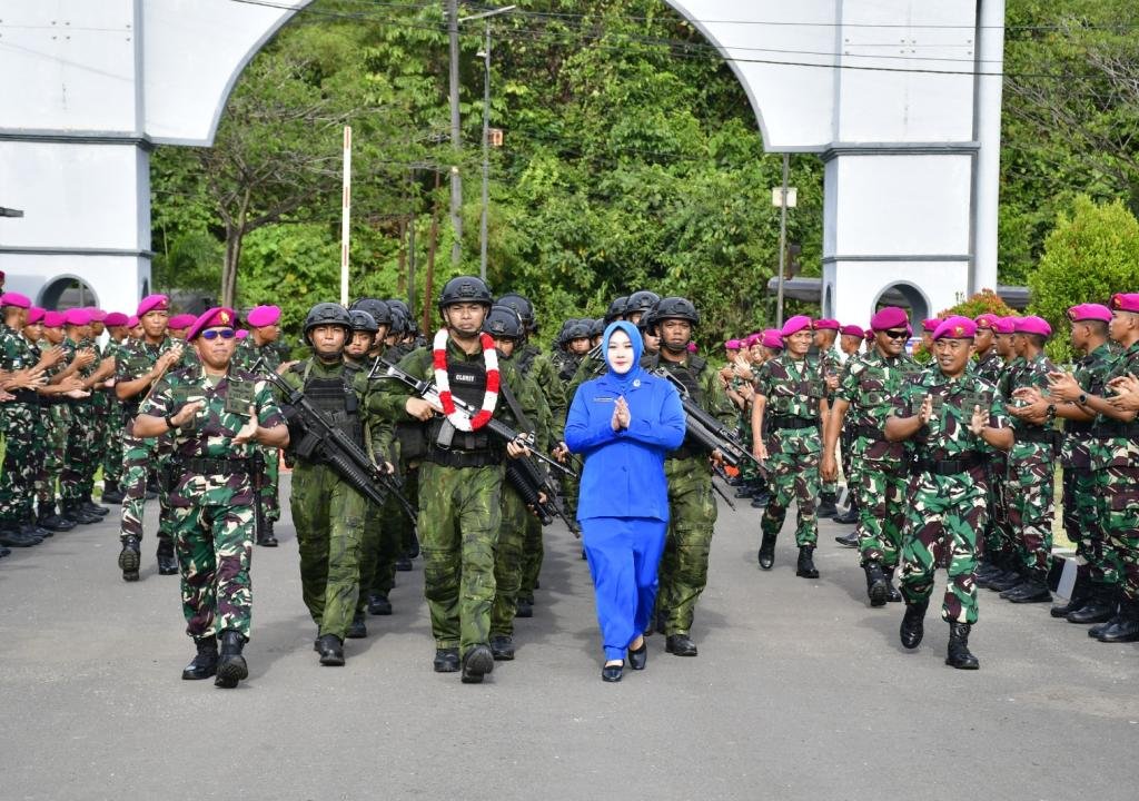 Tradisi Penyambutan Purna Tugas Satgas Pamtas RI-PNG Mobile Gobang II Tahun 2024