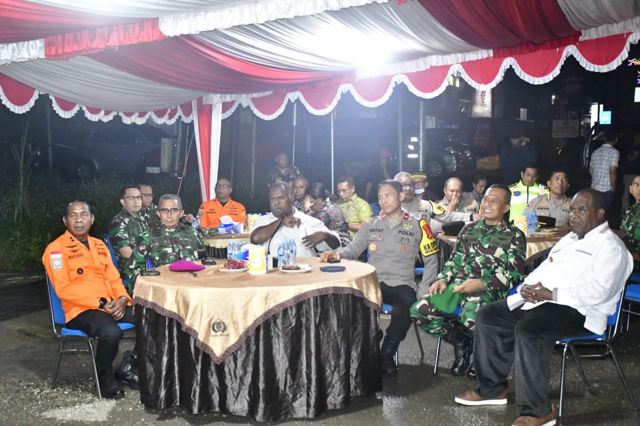 Pantau Kondisi Kamtibmas Wilayah Sorong, Komandan Pasmar 3 Ikuti Zoom Meeting