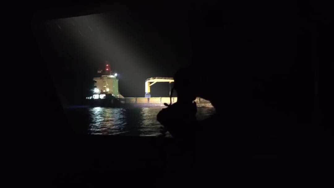 KRI Matabongsang-873 Selamatkan Kapal MV Serenity-09 yang Mengalami Kerusakan Mesin di Samudera Pasifik