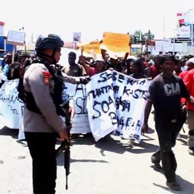 Soroti Pelanggaran HAM, Pelajar–Mahasiswa Duduki Kantor DPR Papua Tengah