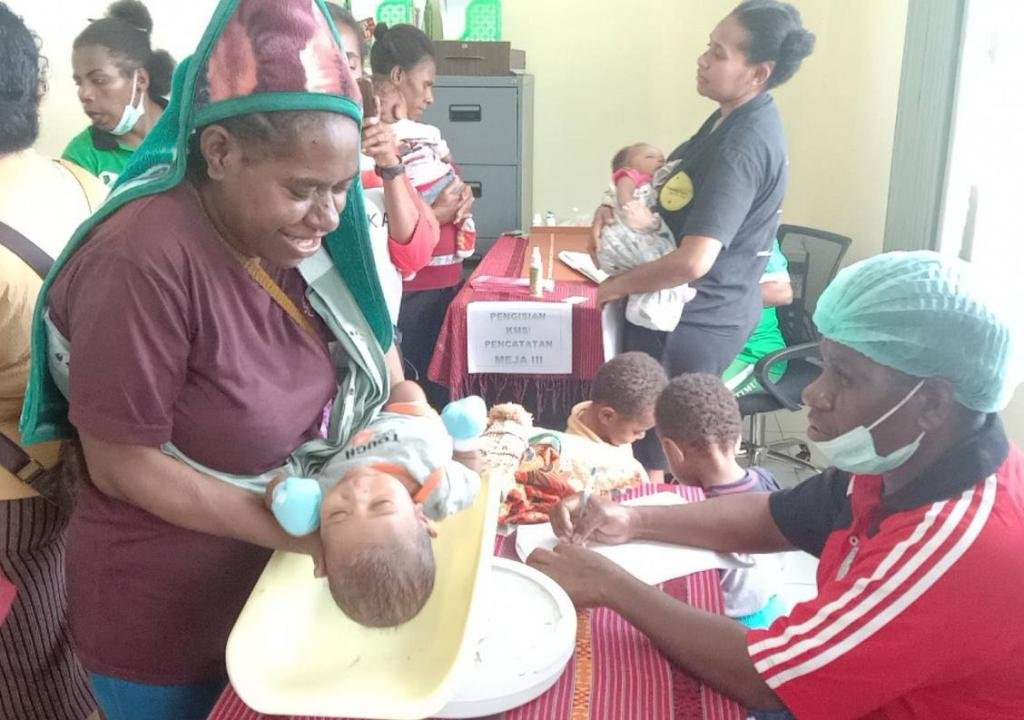 Alumni Universitas Cendrawasih Fakultas Kedokteran Sorong Raya Gelar Bakti Sosial di Kabupaten Maybrat