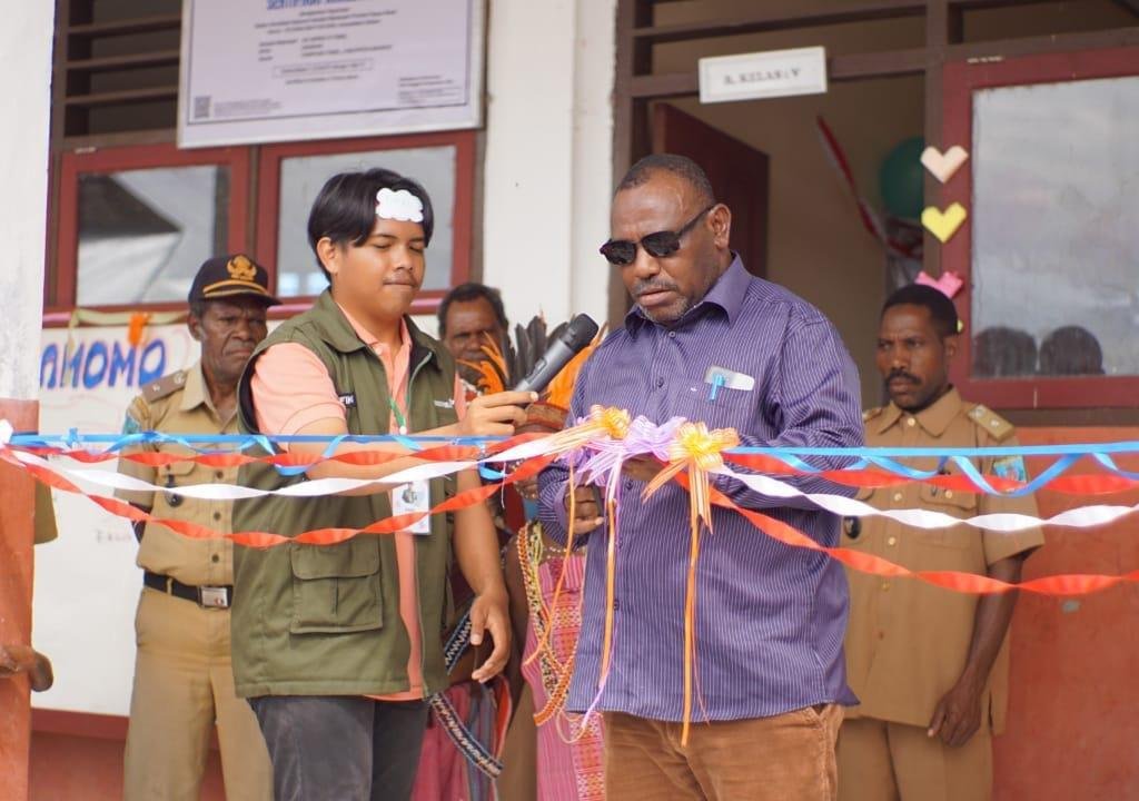 Pengajar Muda Indonesia Mengajar Menggunakan Metode Bermain Di Sekolah