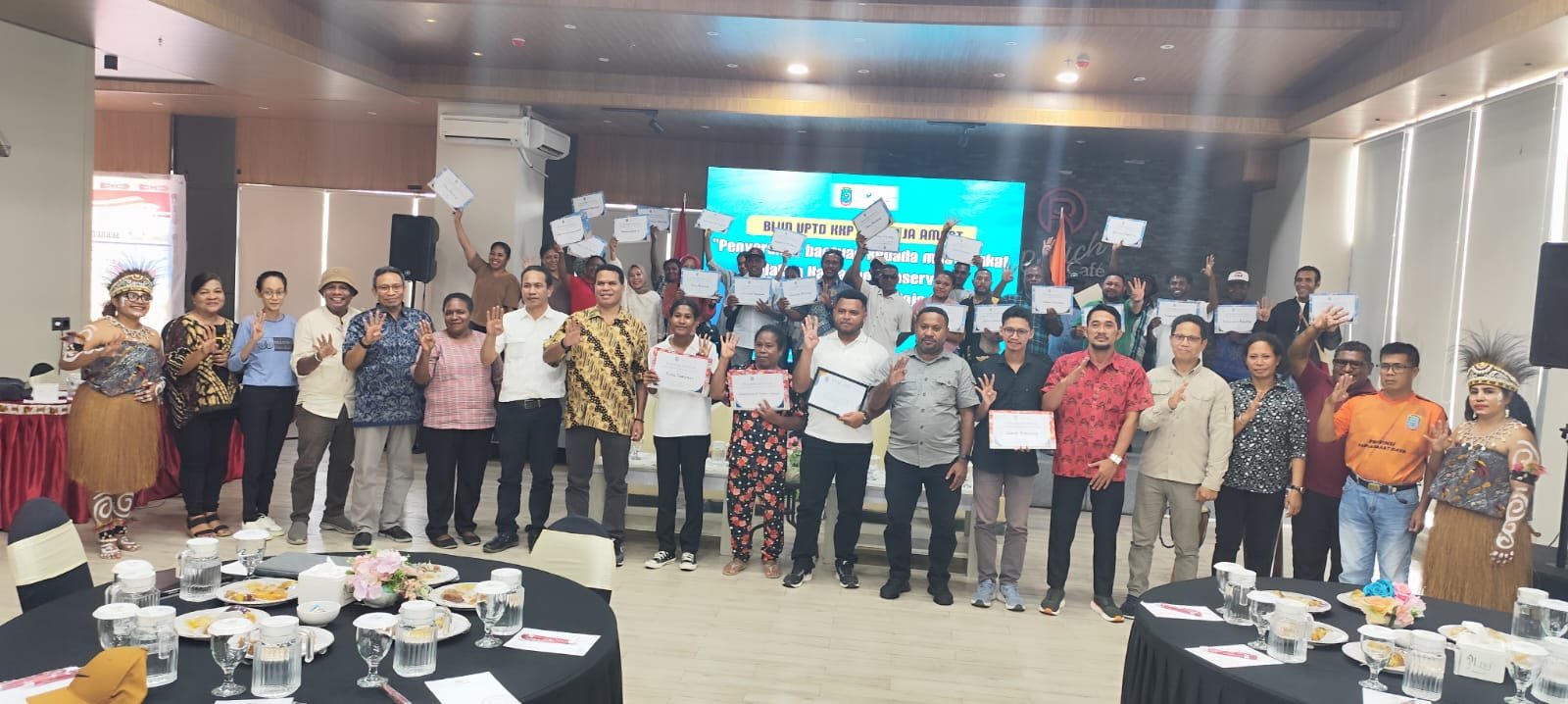 Dorong Bisnis Homestay & Ecoprint, BLUD UPTD KKP Raja Ampat Beri Bantuan Tingkatkan Ekonomi