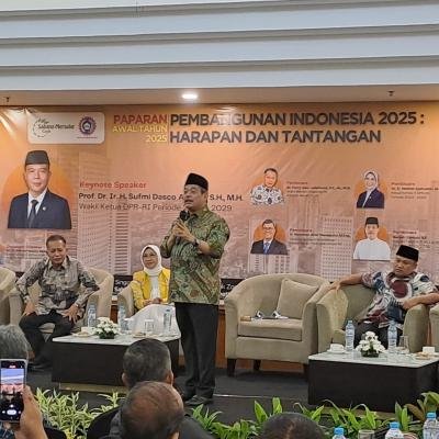 Bupati Lahat Bursah Zarnubi Dorong Pembangunan Desa untuk Tingkatkan Daya Saing Nasional