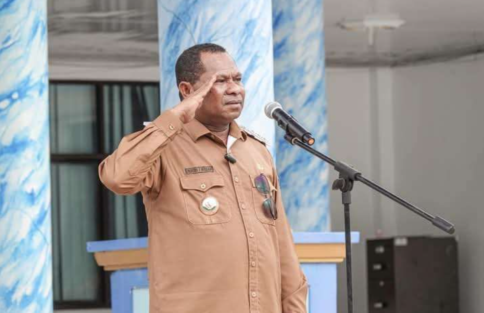 Bupati Raja Ampat Larang Wisuda TK-SMA: “Jangan Bebani Orang Tua, Itu Bukan Tanggung Jawab Mereka”