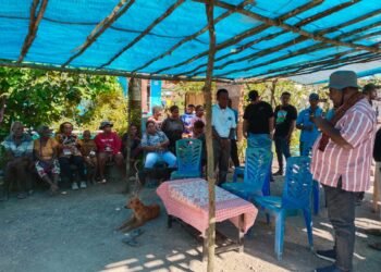 Warga Kampung Klabili Tambrauw ingin melihat langsung sosok sederhana dan merakyat Elisa Kambu