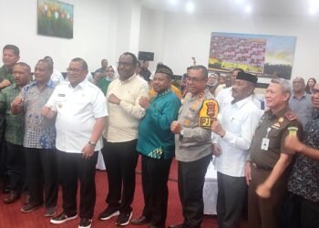 Rapat Desk Pilkada Pemprov PBD dan Forkopimda bersama 5 Pasang Bakal Calon Gubernur PBD