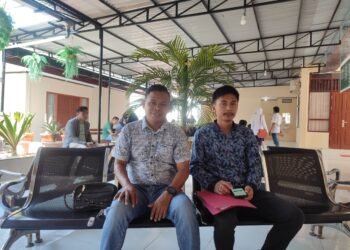 Kuasa Hukum PT. Mancaraya Agro Mandiri dan PT. Siliwangi, Albert Fransstio, S.H bersama Mardin, S.H., M.H